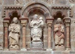 arquería, iglesia de piasca