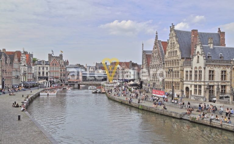 Muelle de Graslei - ArteViajero