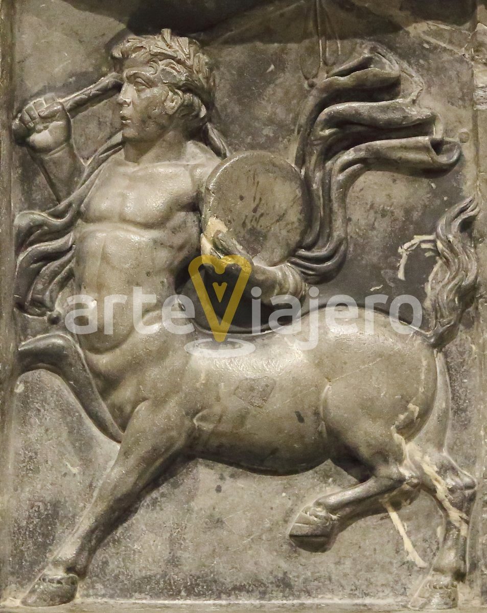 Relieve Centauro relieve con centauro