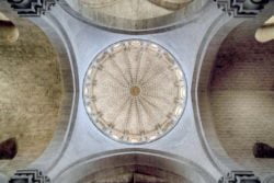 cúpula románica