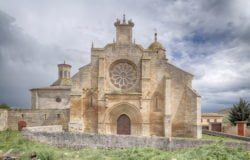 colegiata de santa maría del campo