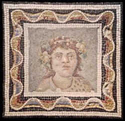 mosaico con busto de dioniso