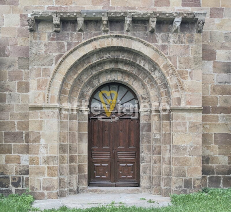 iglesia de bárcena de pie de concha