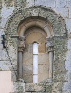 ventana románica palencia