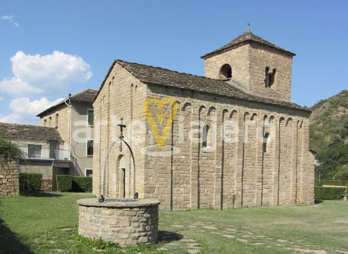 iglesia de san caprasio románico lombardo