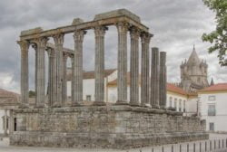 templo romano de évora