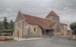 église usson du poitou