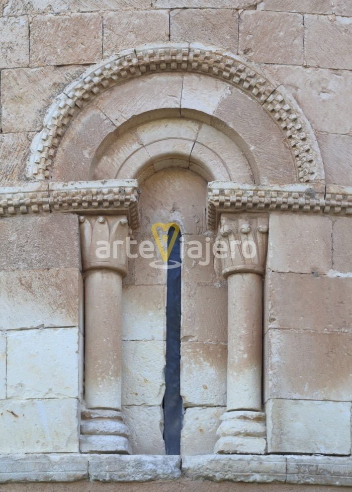 Iglesia de Castillejo de Mesleón ArteViajero