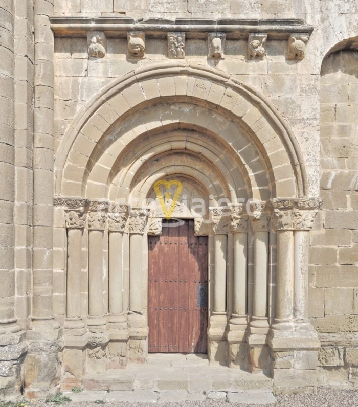 iglesia de santiago de agüero