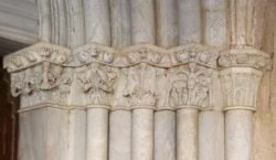 capiteles románicos catedral de tarragona