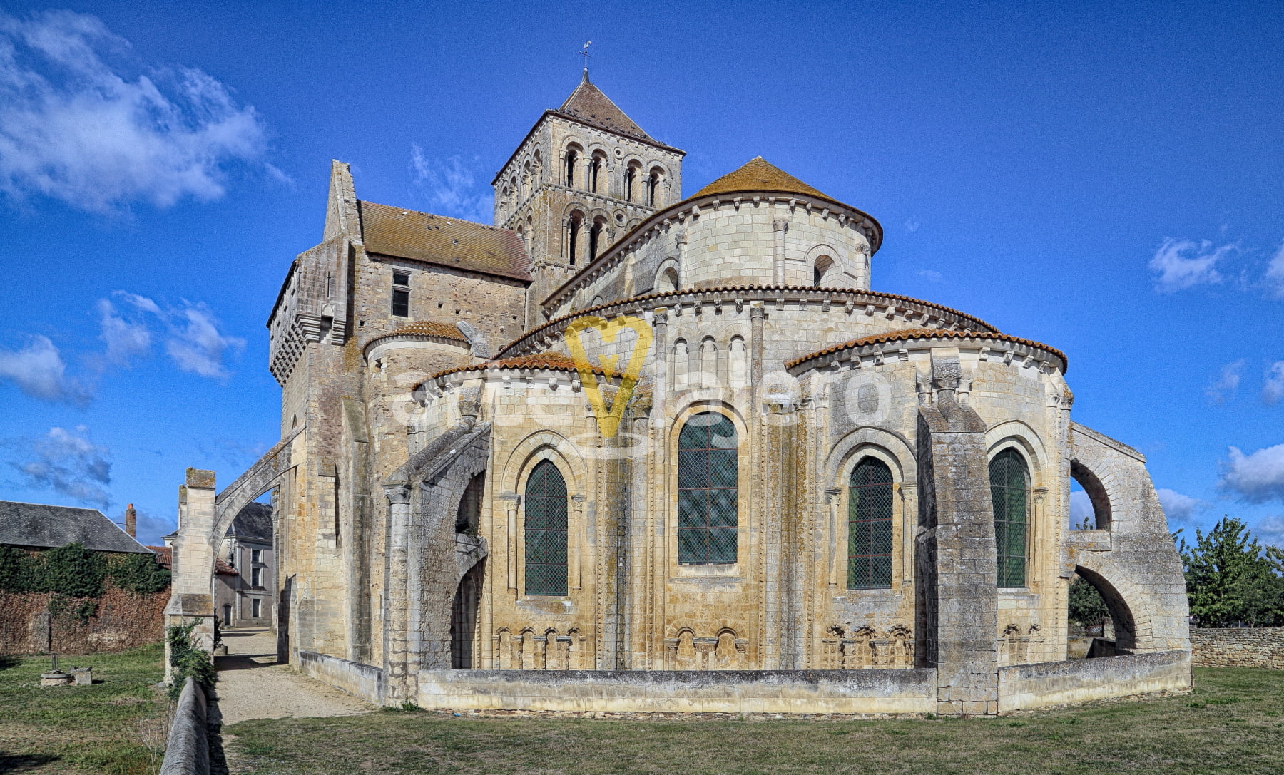 abbaye saint jouin de marnes
