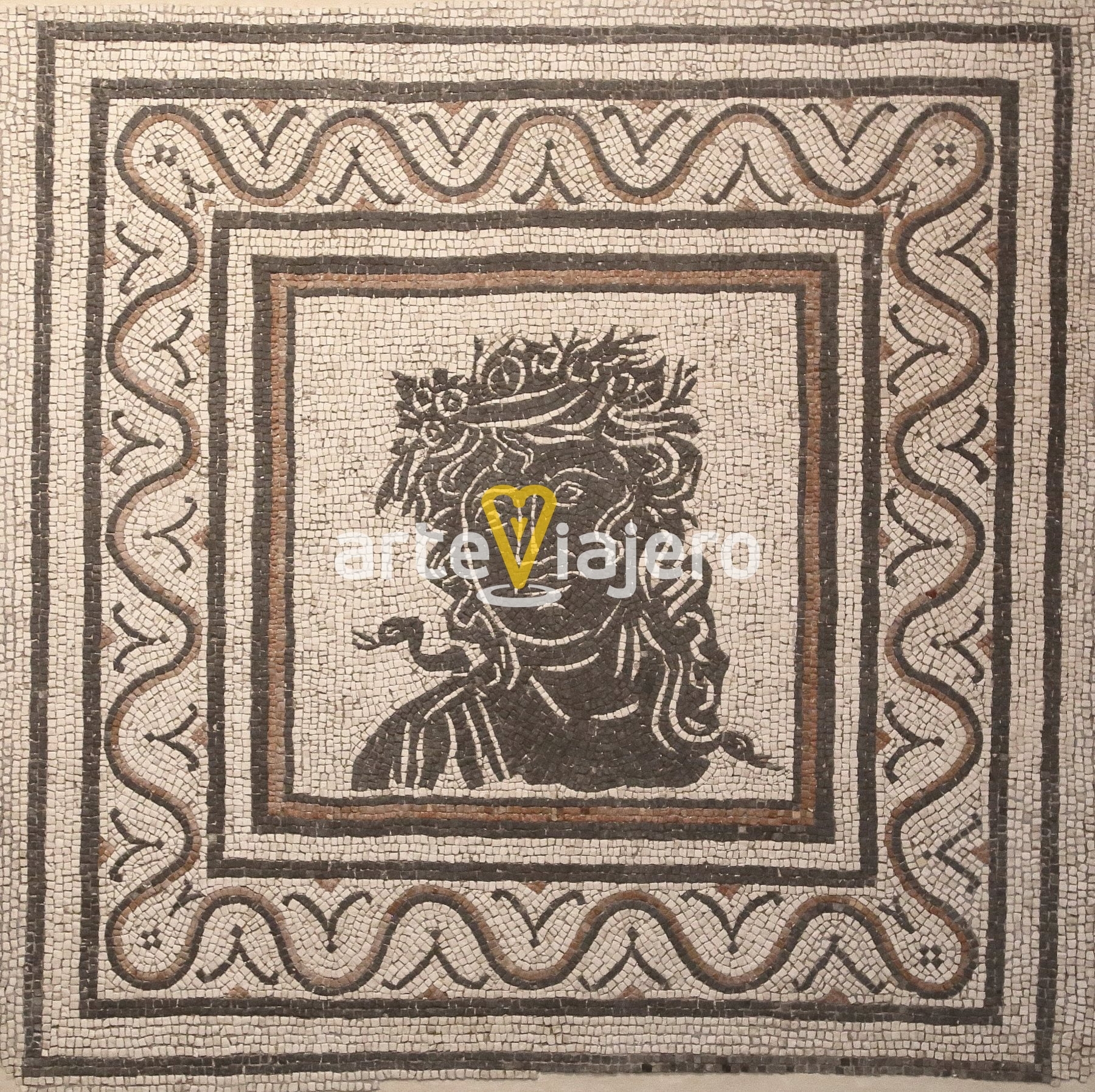 Mosaico geométrico con estación del año - ArteViajero