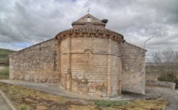 ábside de la iglesia de villavieja de muñó