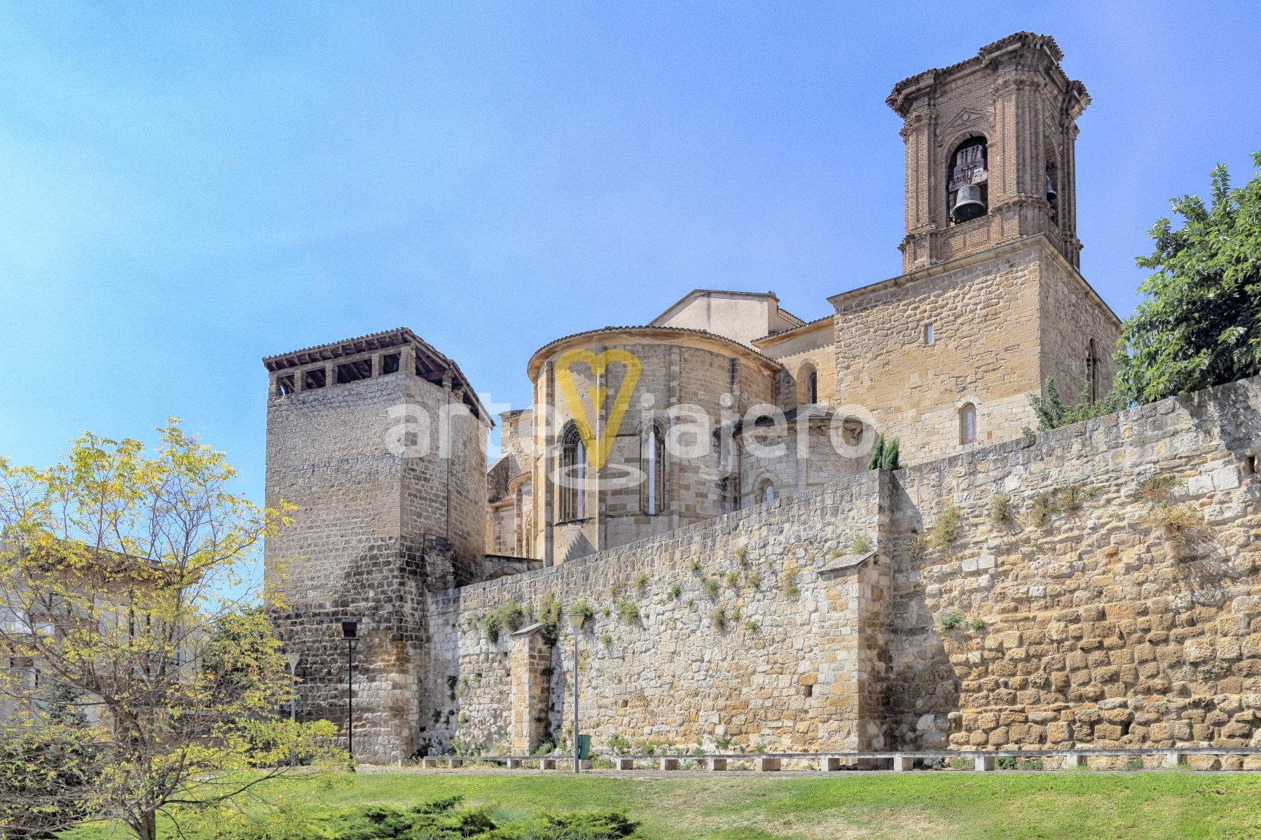 Iglesia de San Miguel Estella Navarra románico iglesia de san miguel de estella