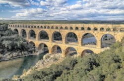 pont du gard, acueducto romano de nîmes, pont du gard occitaine