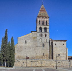 iglesia de paredes de nava