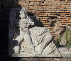 relieve romano ostia antica