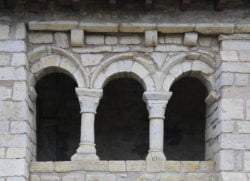 románico porticado navarra