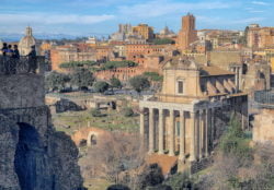 iglesia de san luca y miranda y templo de antonino