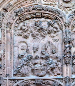 fachada principal de la catedral nueva de salamanca