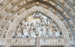 puerta del perdón de la catedral de toledo