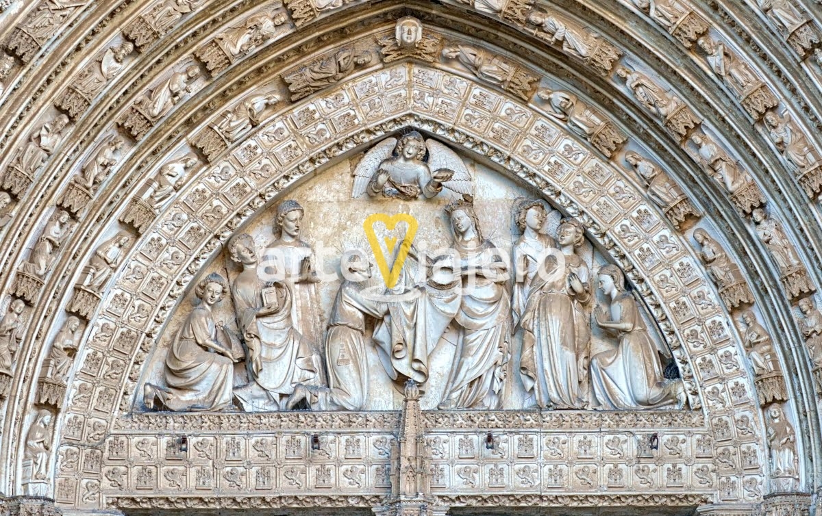 puerta del perdón de la catedral de toledo