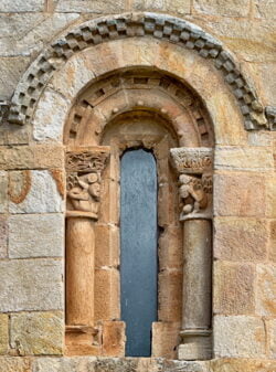 ventanas románico