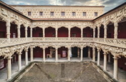 palacio del infantado juan guas