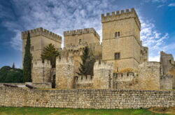 castillo de ampudia palencia