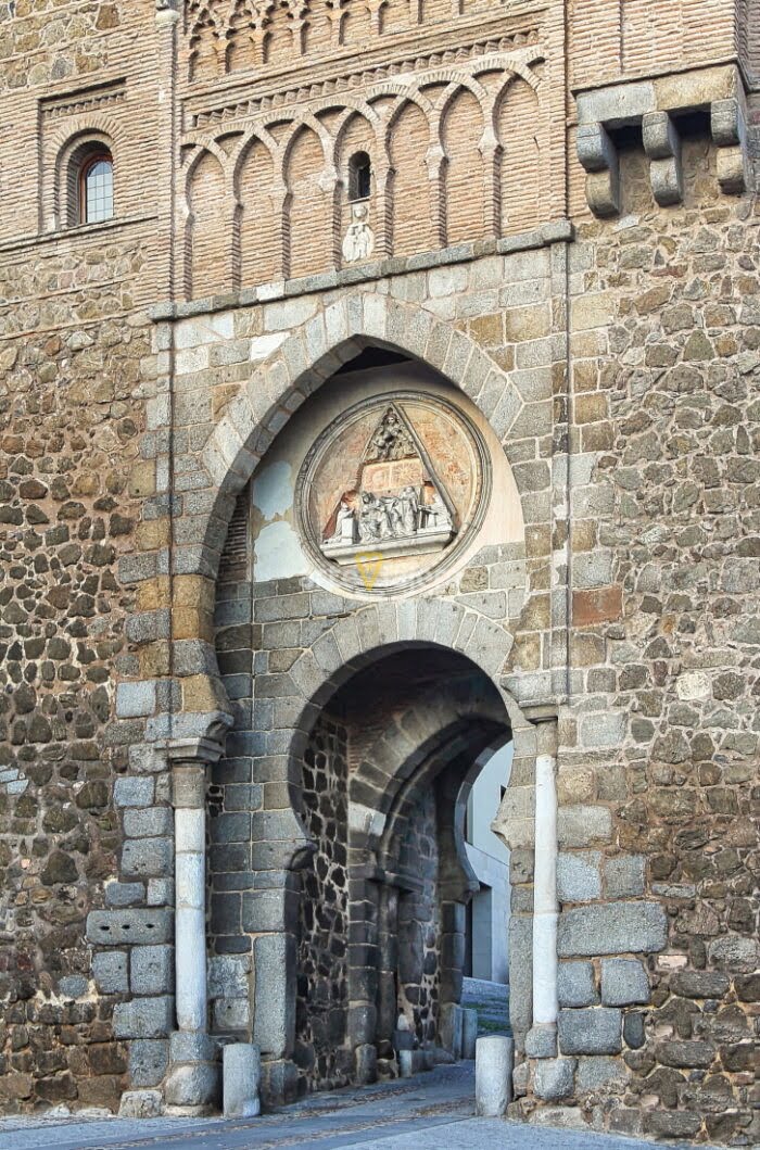 Puerta Del Sol De Toledo Arteviajero