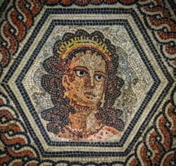 mosaico romano con el paso del tiempo