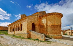 iglesia de san martín de rejas de san esteban