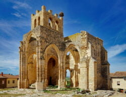 iglesias en ruinas