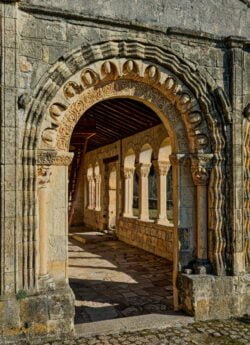 iglesia de revilla orejana