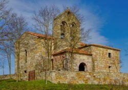 iglesia de lomilla de aguilar