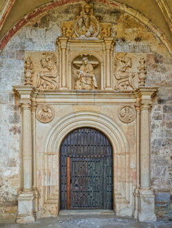 iglesia de báscones de valdivia