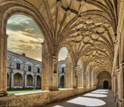 claustro monasterio de yuso