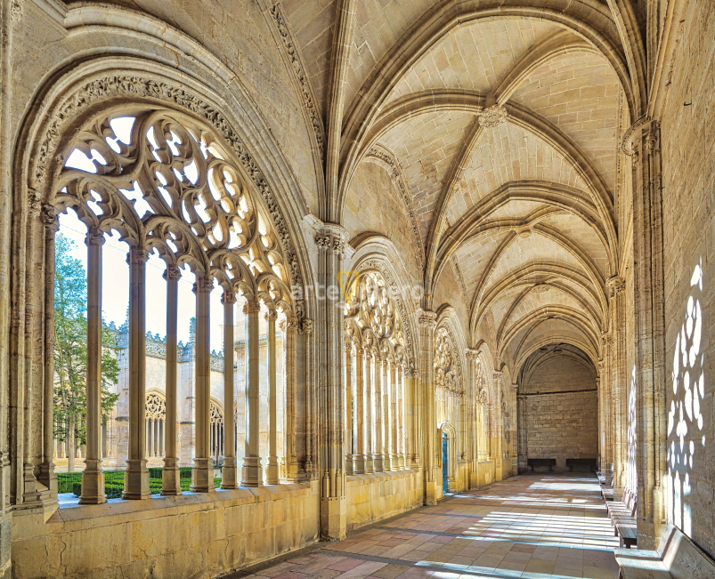 claustro de la catedral de segovia