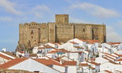 castillo de segura de león