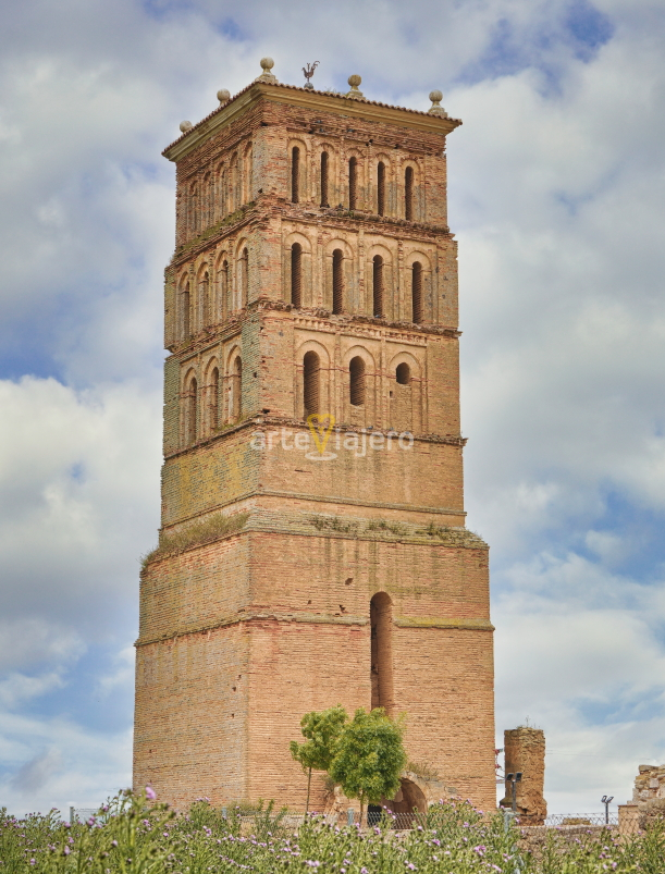 torre de villavicencio de los caballeros