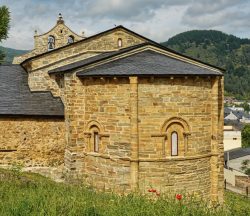 iglesia de santiago de villafranca del bierzo