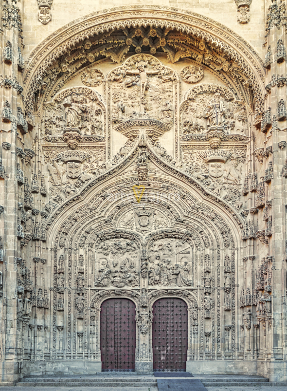 Fachada principal de la Catedral Nueva de Salamanca fachada principal de la catedral nueva de salamanca