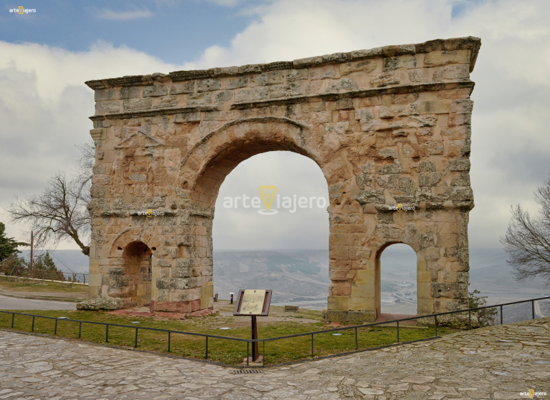 arco romano de medinaceli