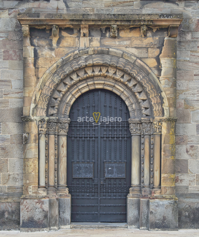 portadas románicas de asturias