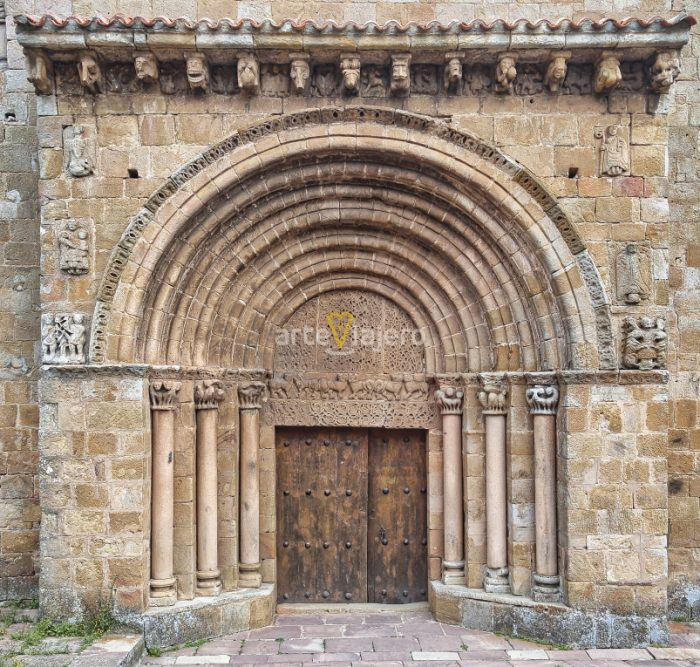 portadas románicas de cantabria