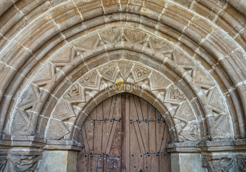 iglesia de villavega de aguilar