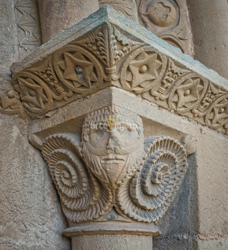 capitel de la iglesia de san miguel de olcoz