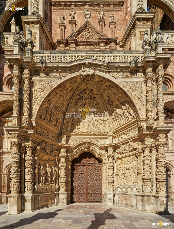 fachada barroca de la catedral de astorga